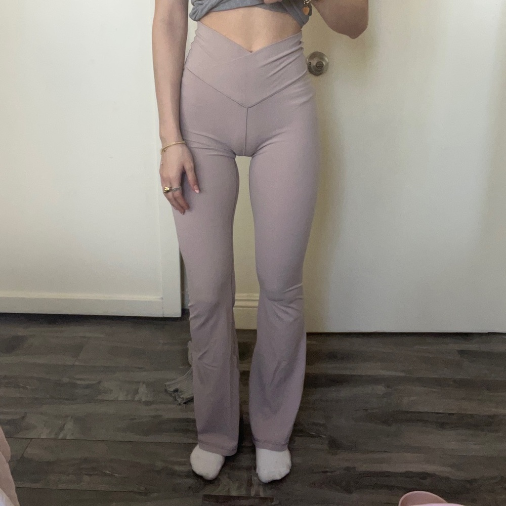 Aerie crossover flare leggings
